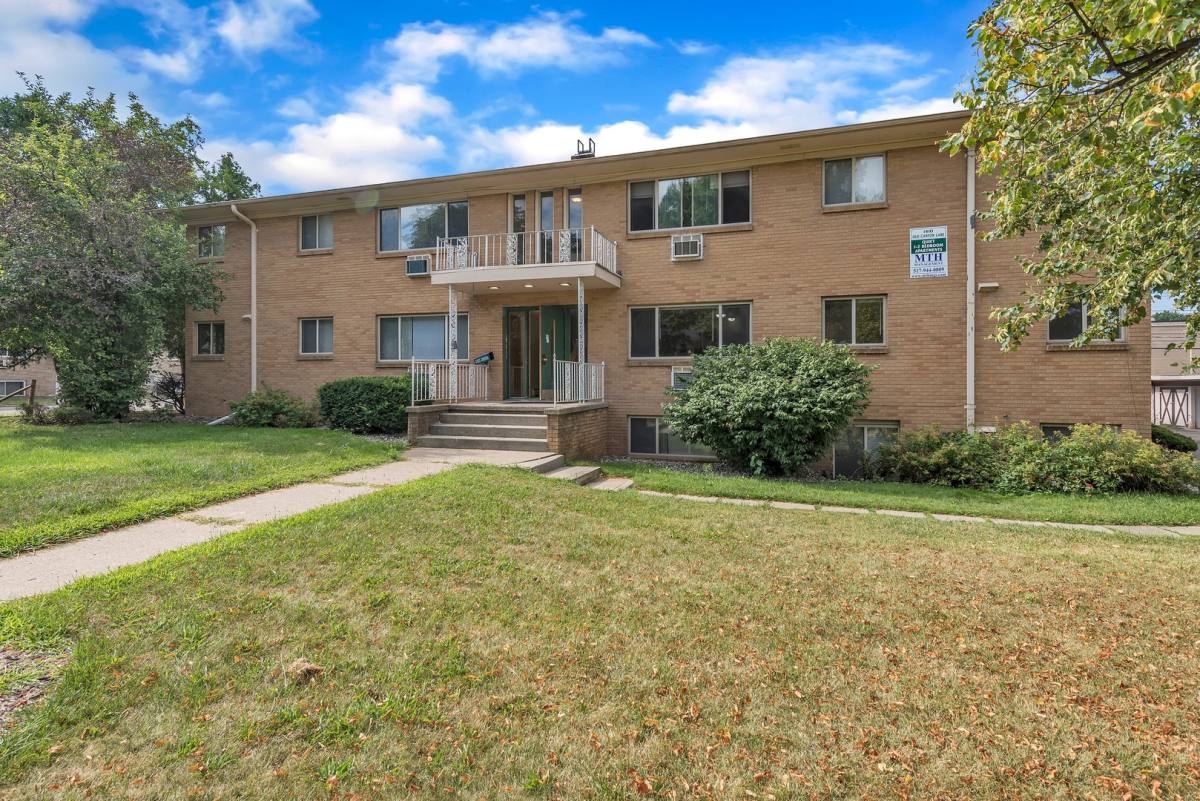 Apartment for rent at 1410 Old Canton Lane, East Lansing, MI 48823