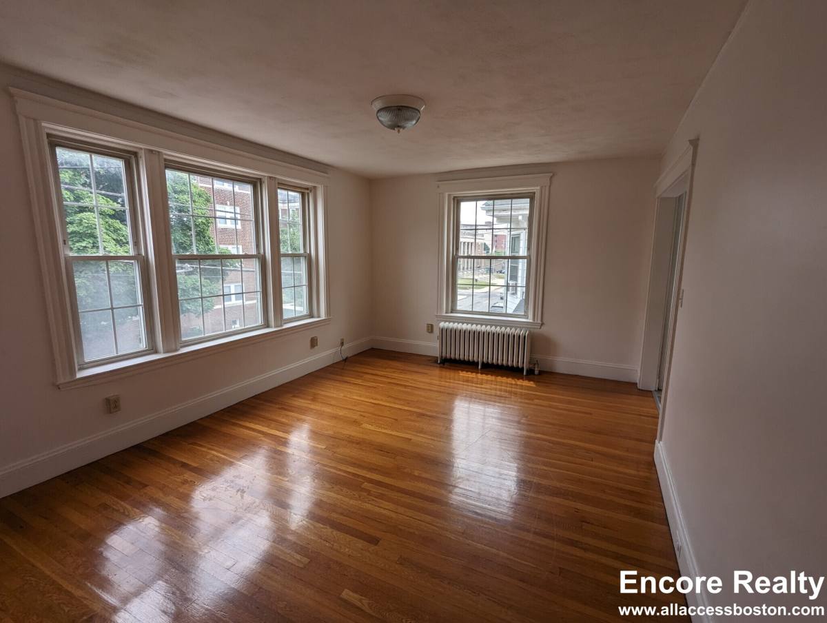 Apartment for rent at 120 Summer St #4, Malden, MA 02148