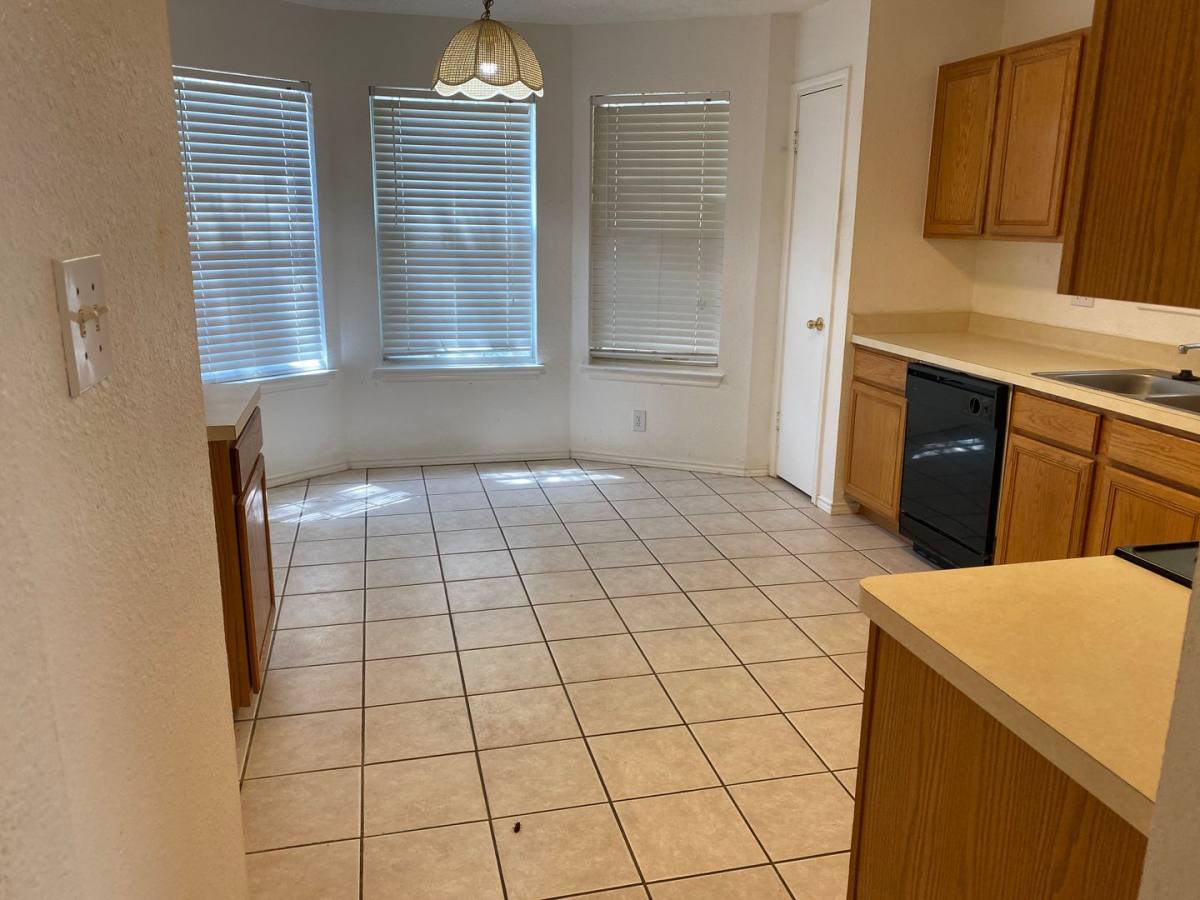 House for rent at 13106 Forum Rd, Universal City, TX 78148