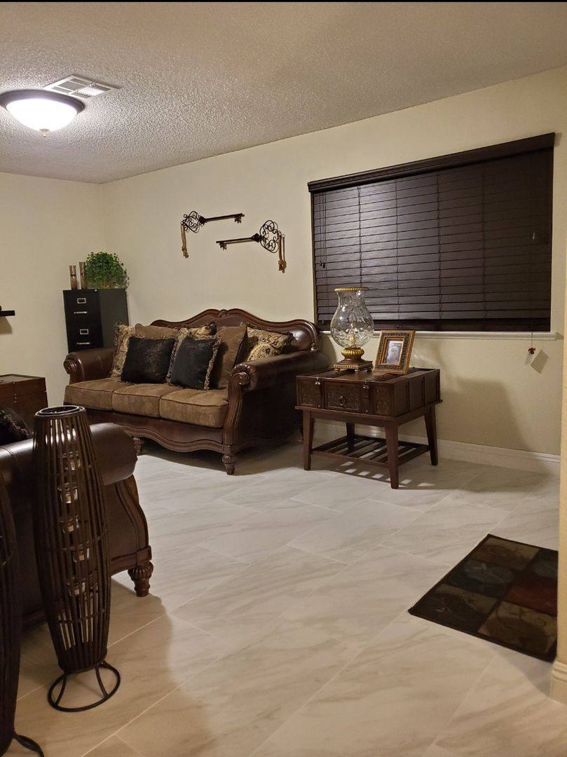 Townhouse for rent at 5729 Smoke Ranch Rd, Las Vegas, NV 89108