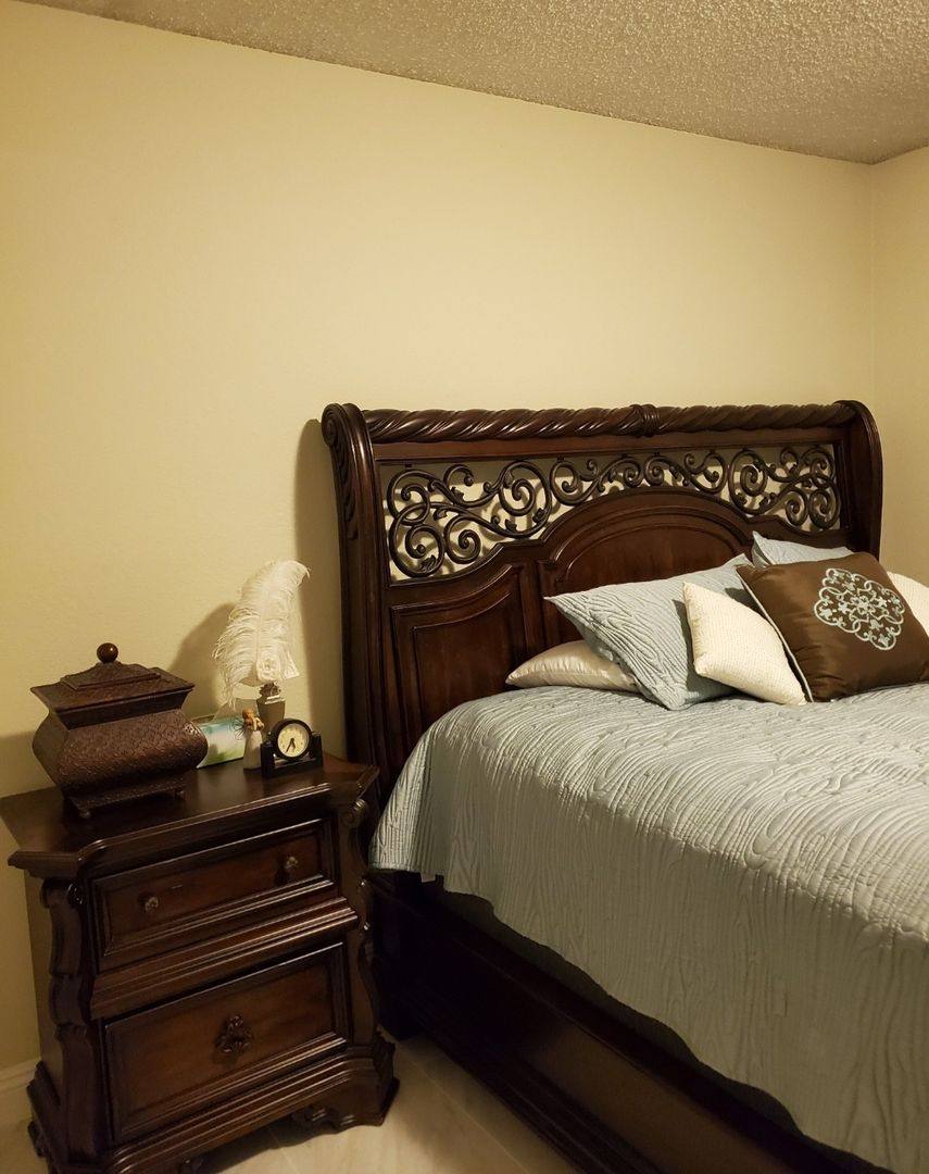 Townhouse for rent at 5729 Smoke Ranch Rd, Las Vegas, NV 89108