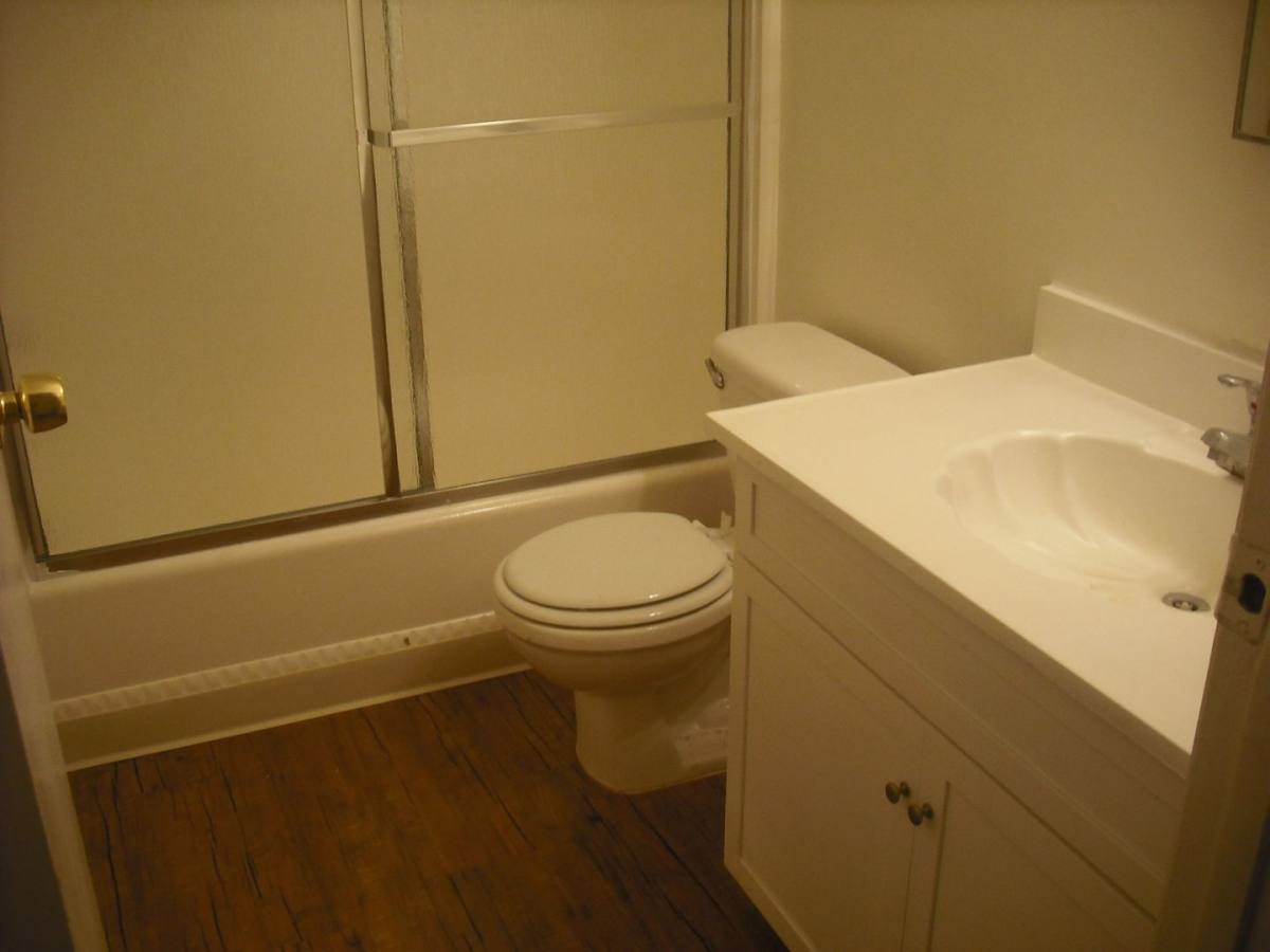 Apartment for rent at 2530 B El Dorado Ave, Oxnard, CA 93033
