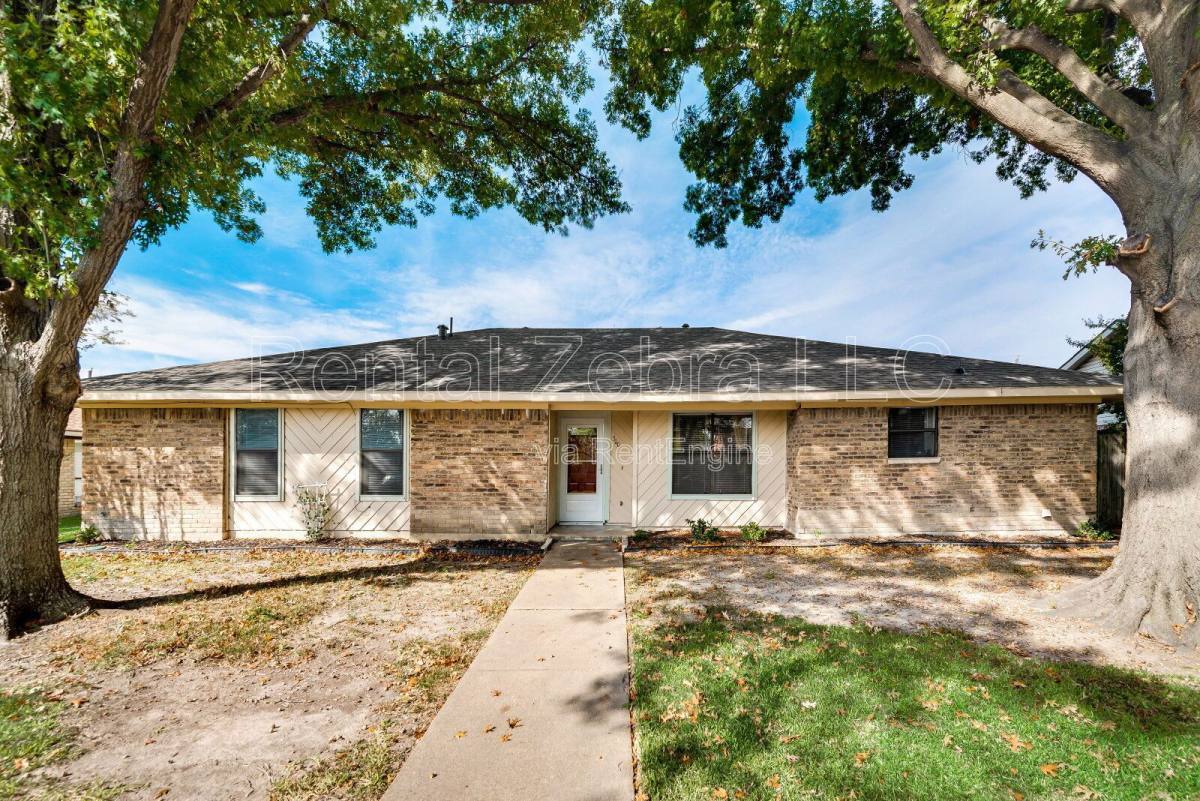 House for rent at 500 Woodhollow Dr, Wylie, TX 75098