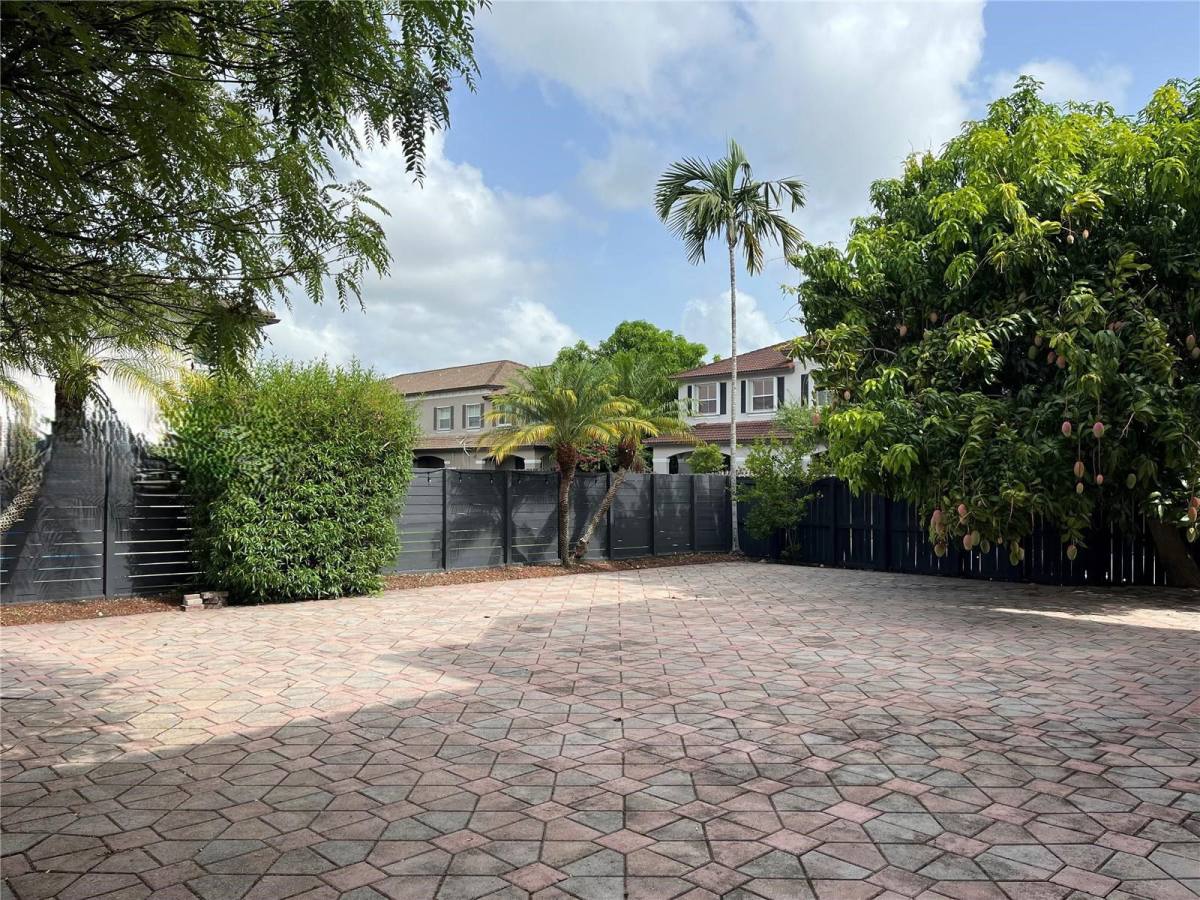 House for rent at 9140 SW 153rd Ave, Miami, FL 33196