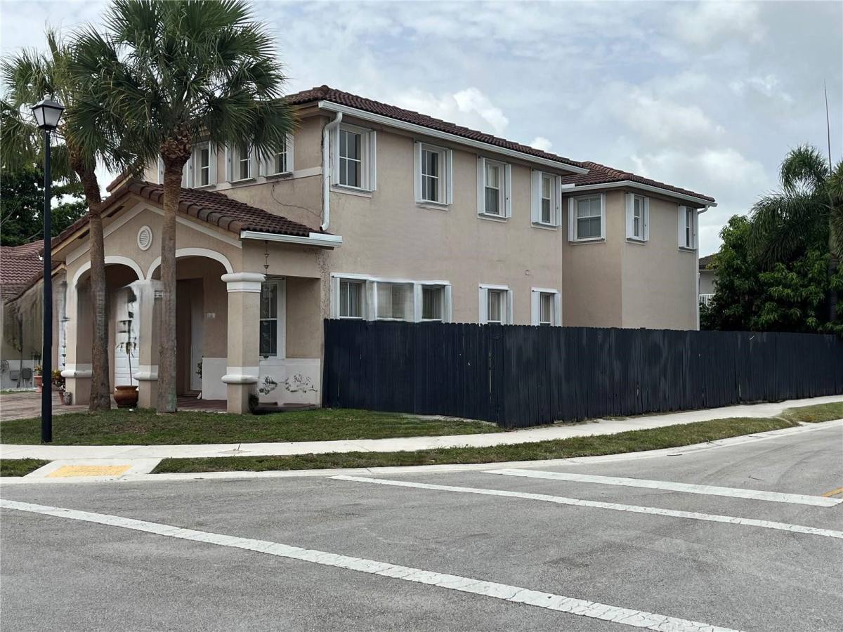 House for rent at 9140 SW 153rd Ave, Miami, FL 33196