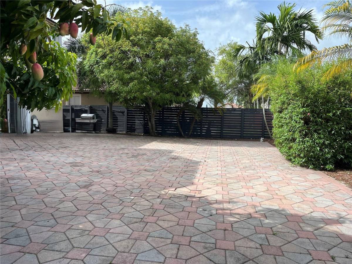 House for rent at 9140 SW 153rd Ave, Miami, FL 33196