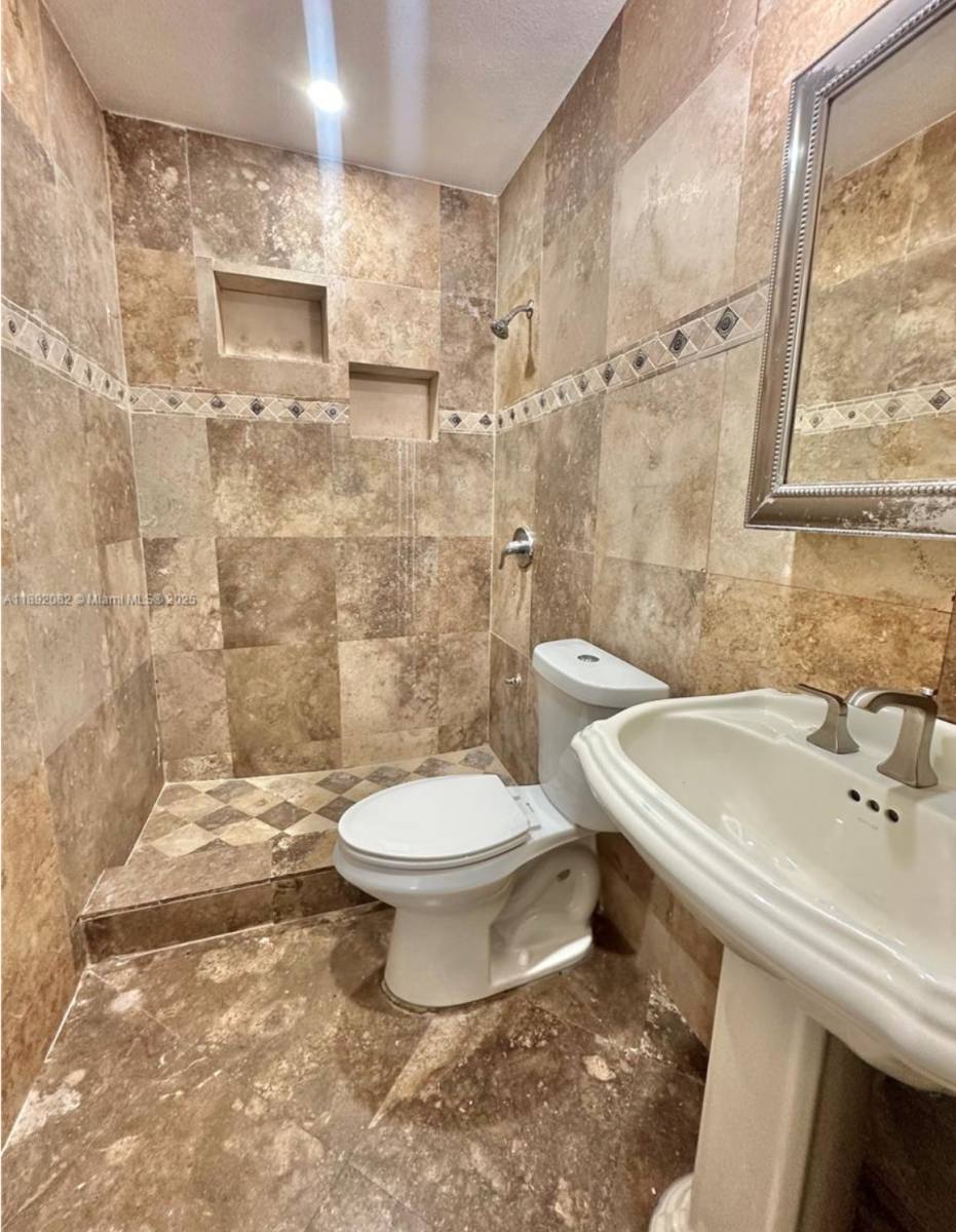 House for rent at 4111 SW 33rd St, Hollywood, FL 33023