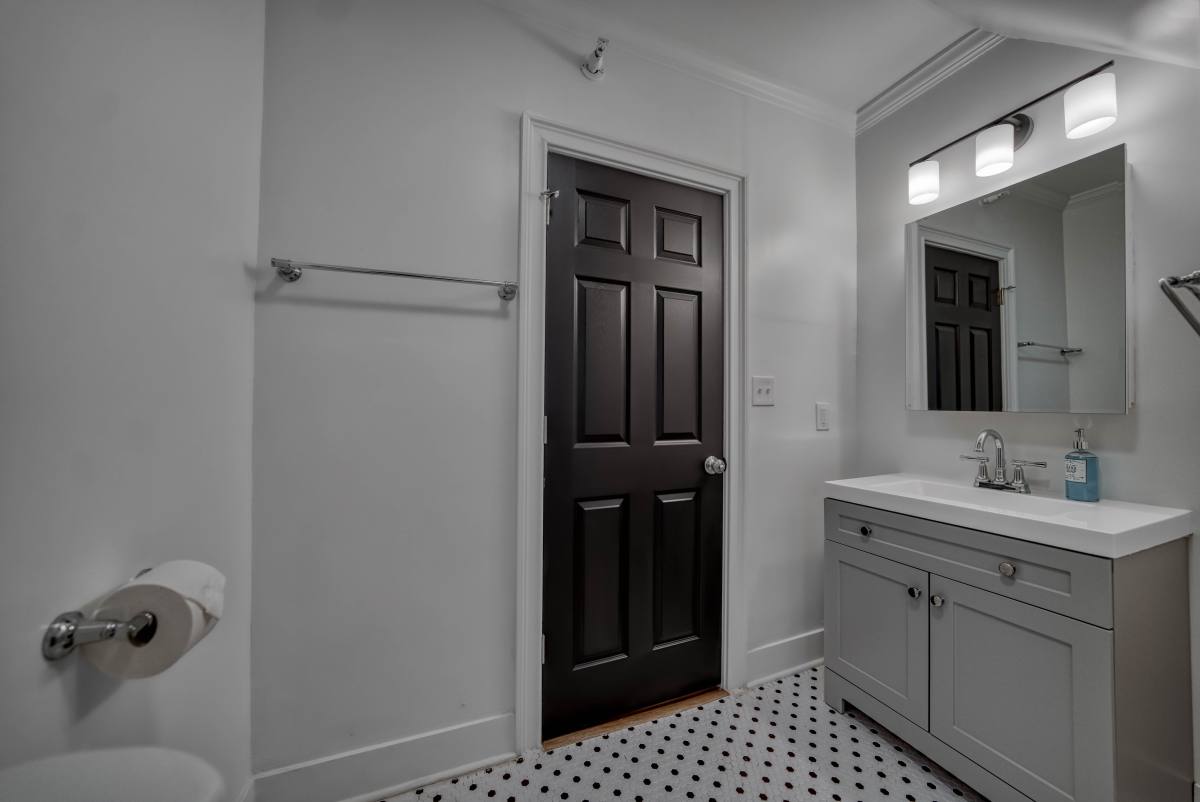 Apartment for rent at 46 Allen St #5, Buffalo, NY 14202
