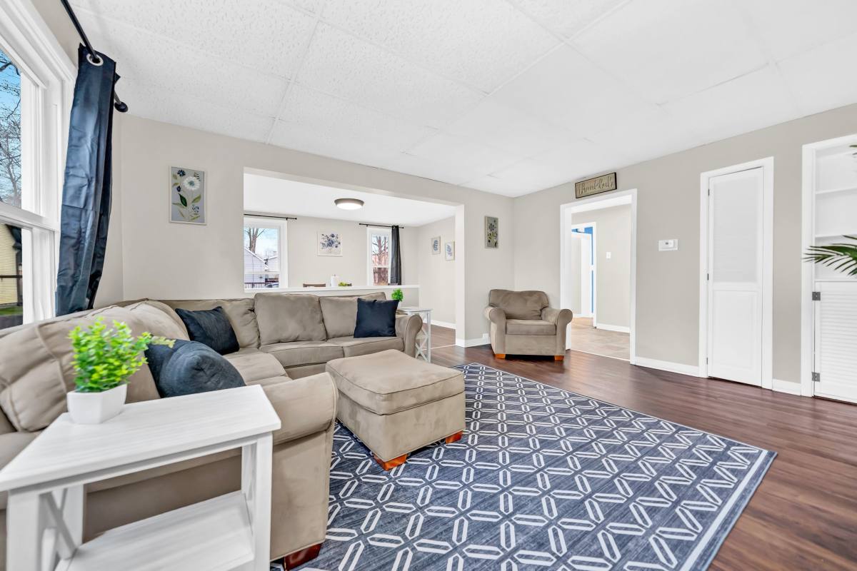 Apartment for rent at 4490 Old Camp Rd #1, Hamburg, NY 14075