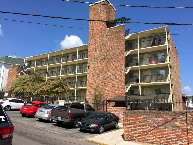 Apartment for rent at 510 14th St, Knoxville, TN 37916
