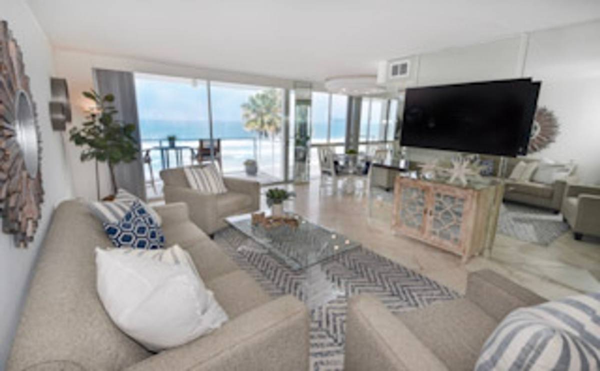 Apartment for rent at 1830 Avenida Del Mundo, Coronado, CA 92118