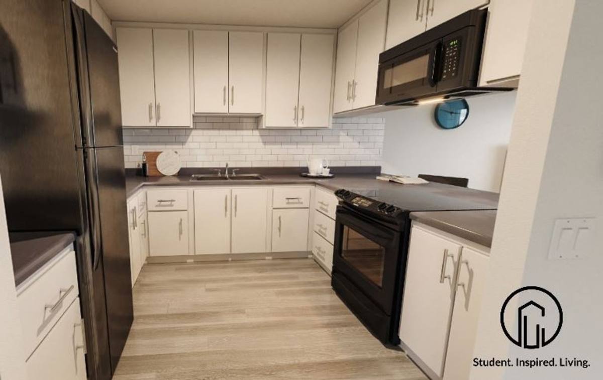 Apartment for rent at 1170 Tripoli St, Riverside, CA 92507