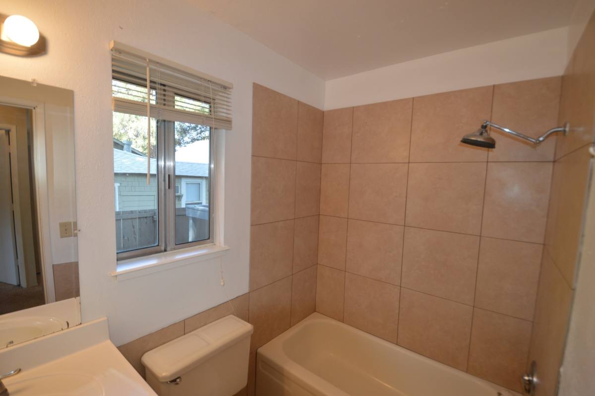 Apartment for rent at 1146 Warner, Chico, CA 95928