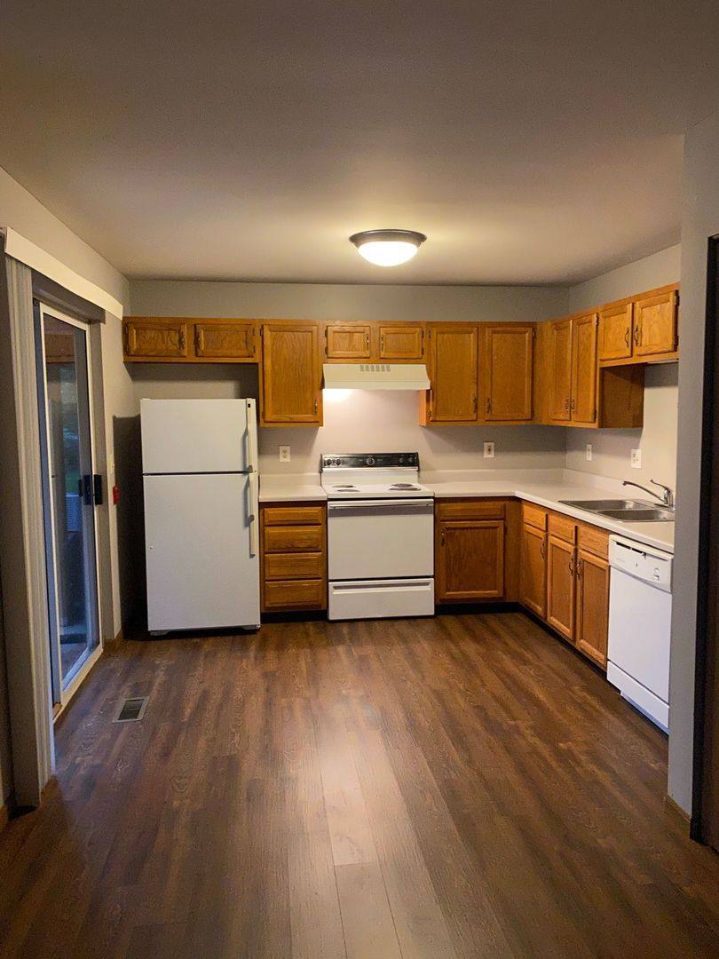 Apartment for rent at 1157 S Wells St, Lake Geneva, WI 53147