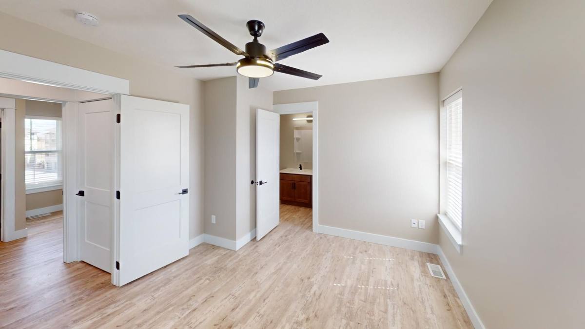Apartment for rent at 2005-2011 Chancellors Ave, Kearney, NE 68845