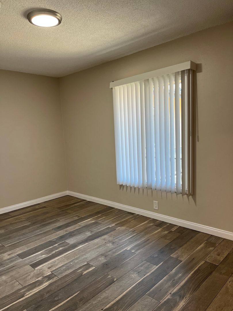 Apartment for rent at 3937 Gibraltar Ave, Los Angeles, CA 90008