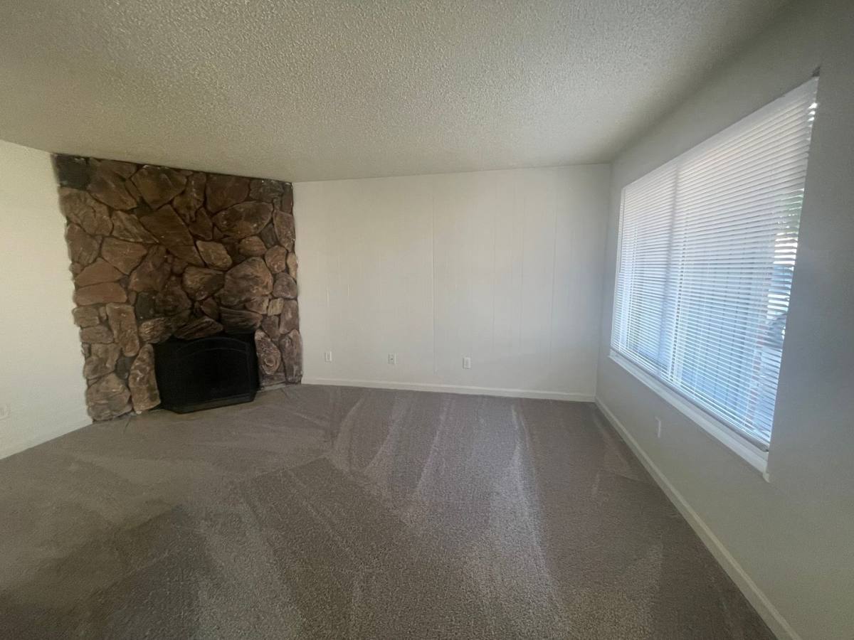 Apartment for rent at 5803 & 5815 NE, Vancouver, WA 98661