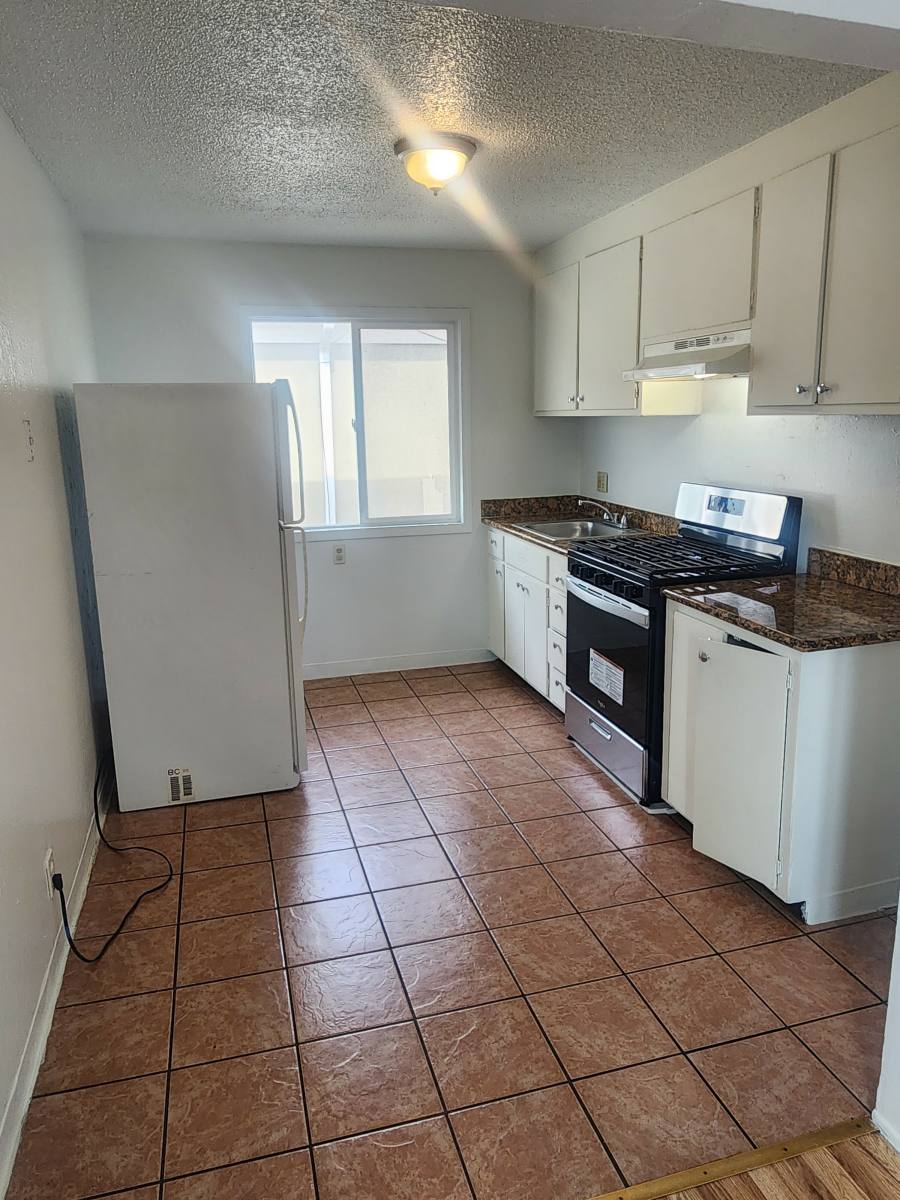 Apartment for rent at 1875 15th St, San Pablo, CA 94806
