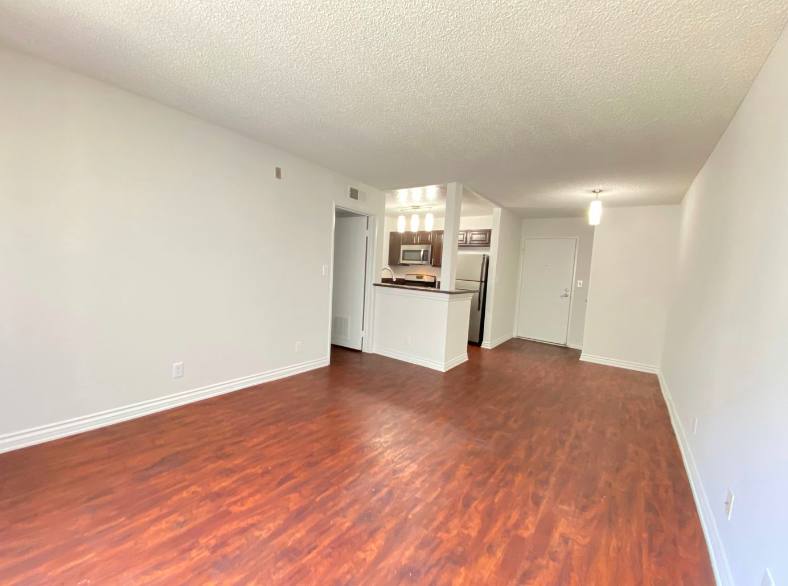 Apartment for rent at 2330 N Cahuenga Blvd #208, Los Angeles, CA 90068