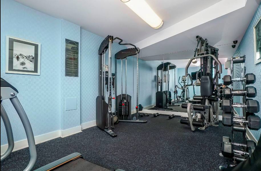 Apartment for rent at 2330 N Cahuenga Blvd #208, Los Angeles, CA 90068