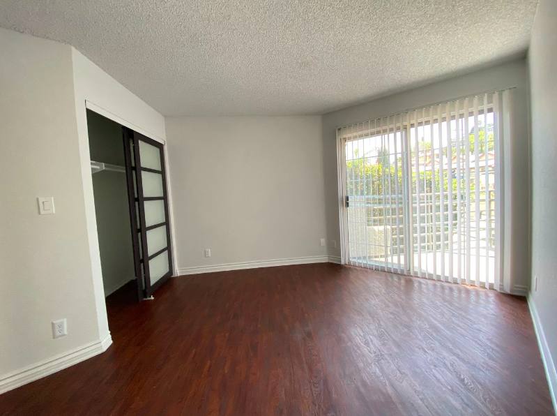 Apartment for rent at 2330 N Cahuenga Blvd #208, Los Angeles, CA 90068