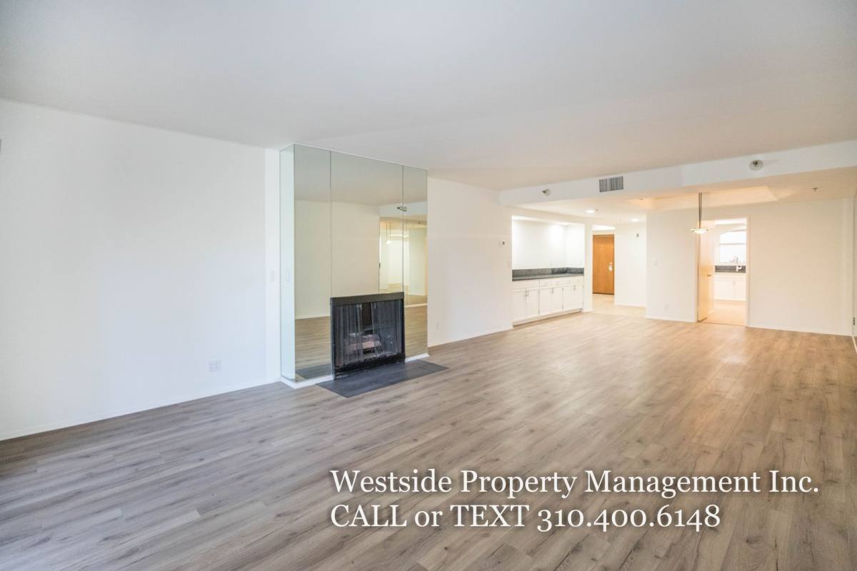 Condo for rent at 410 S Barrington Ave #205, Los Angeles, CA 90049