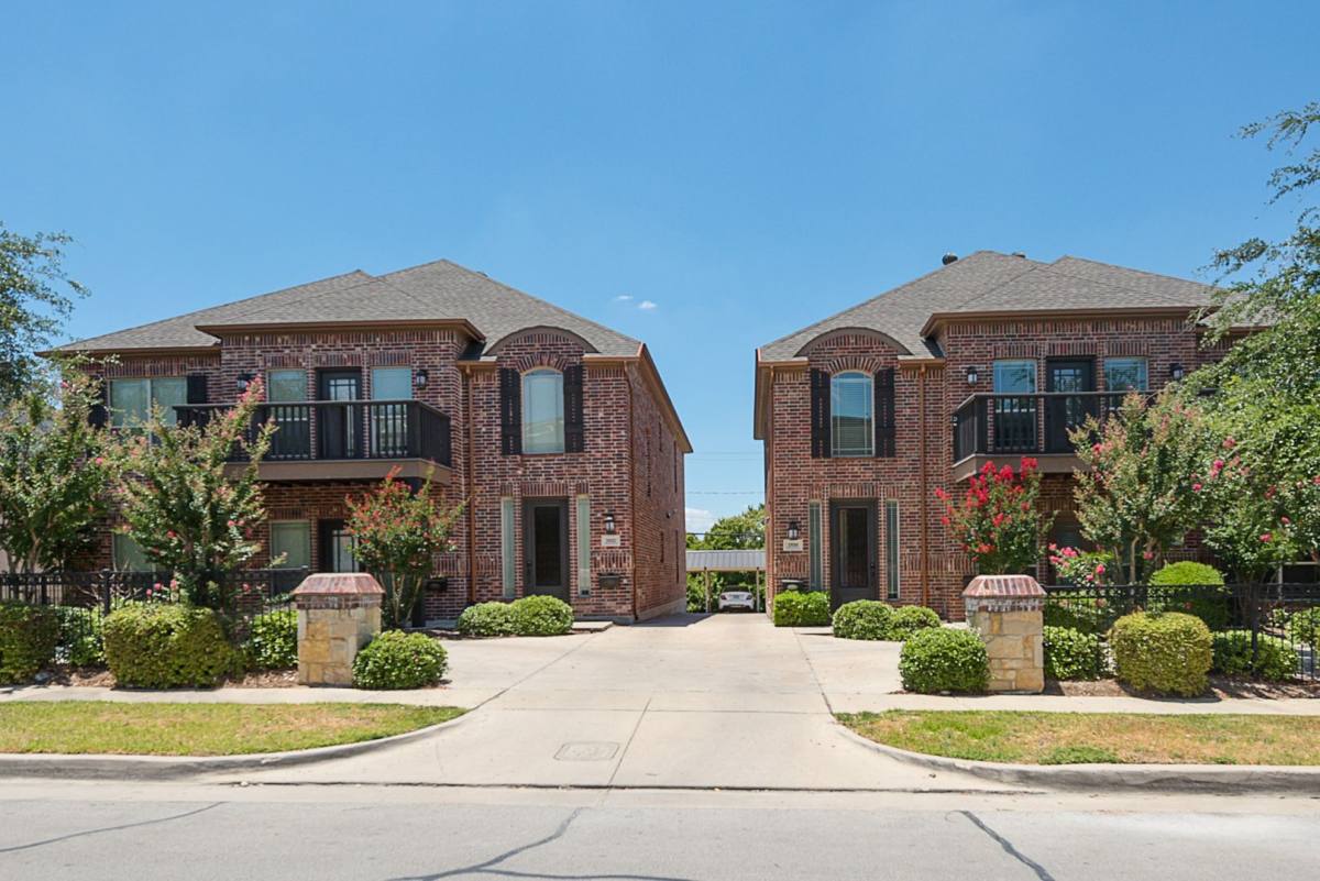 House for rent at 2934 Forest Park Blvd, Fort Worth, TX 76110