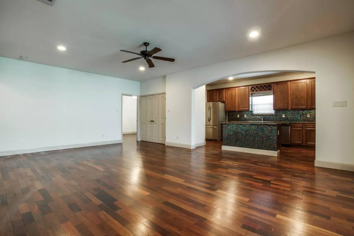 House for rent at 2934 Forest Park Blvd, Fort Worth, TX 76110