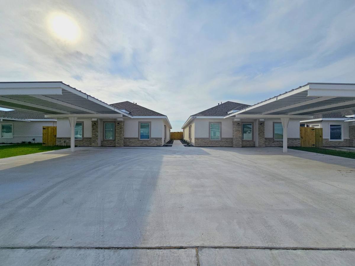 Apartment for rent at 1019 N Woodson Ave, Edinburg, TX 78541