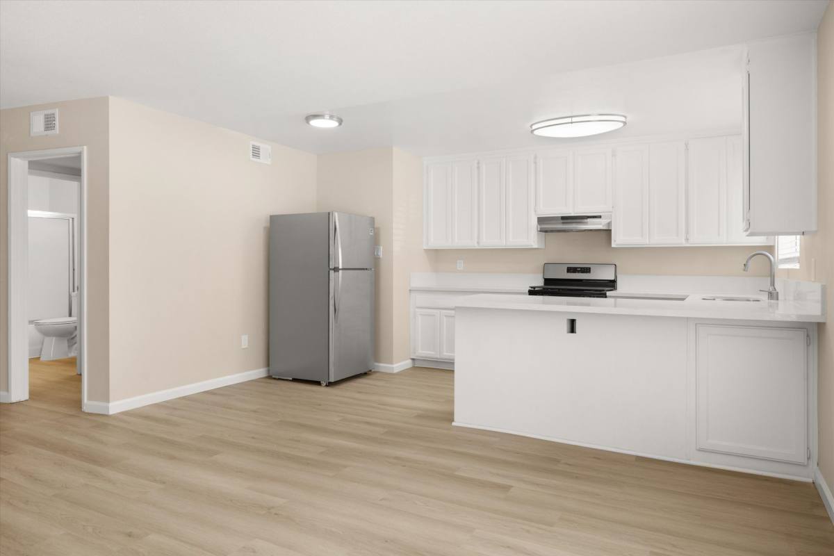 Apartment for rent at 1147 W Linden St, Riverside, CA 92507