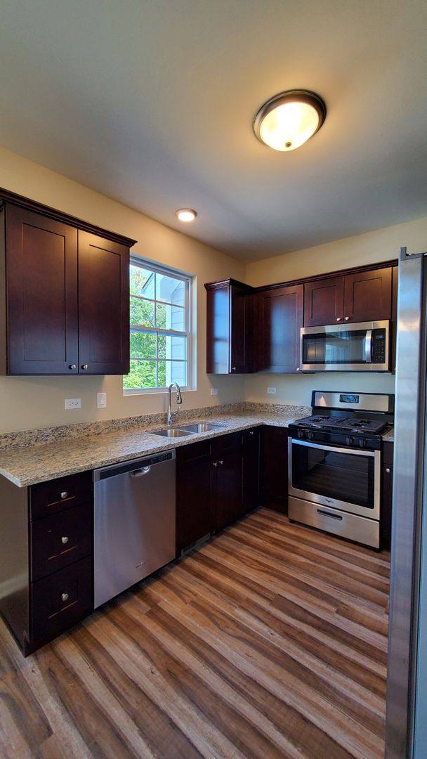 Apartment for rent at 320 Timber Ridge Court, Joliet, IL 60431