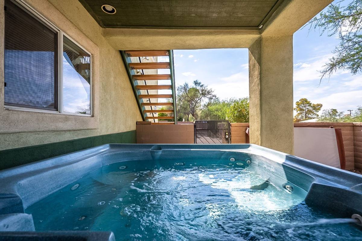 Apartment for rent at 638, 640, 642 E Lester St, Tucson, AZ 85705