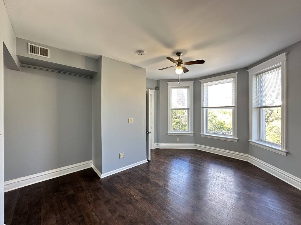 Apartment for rent at 2713 16th St #5, Chicago, IL 60608