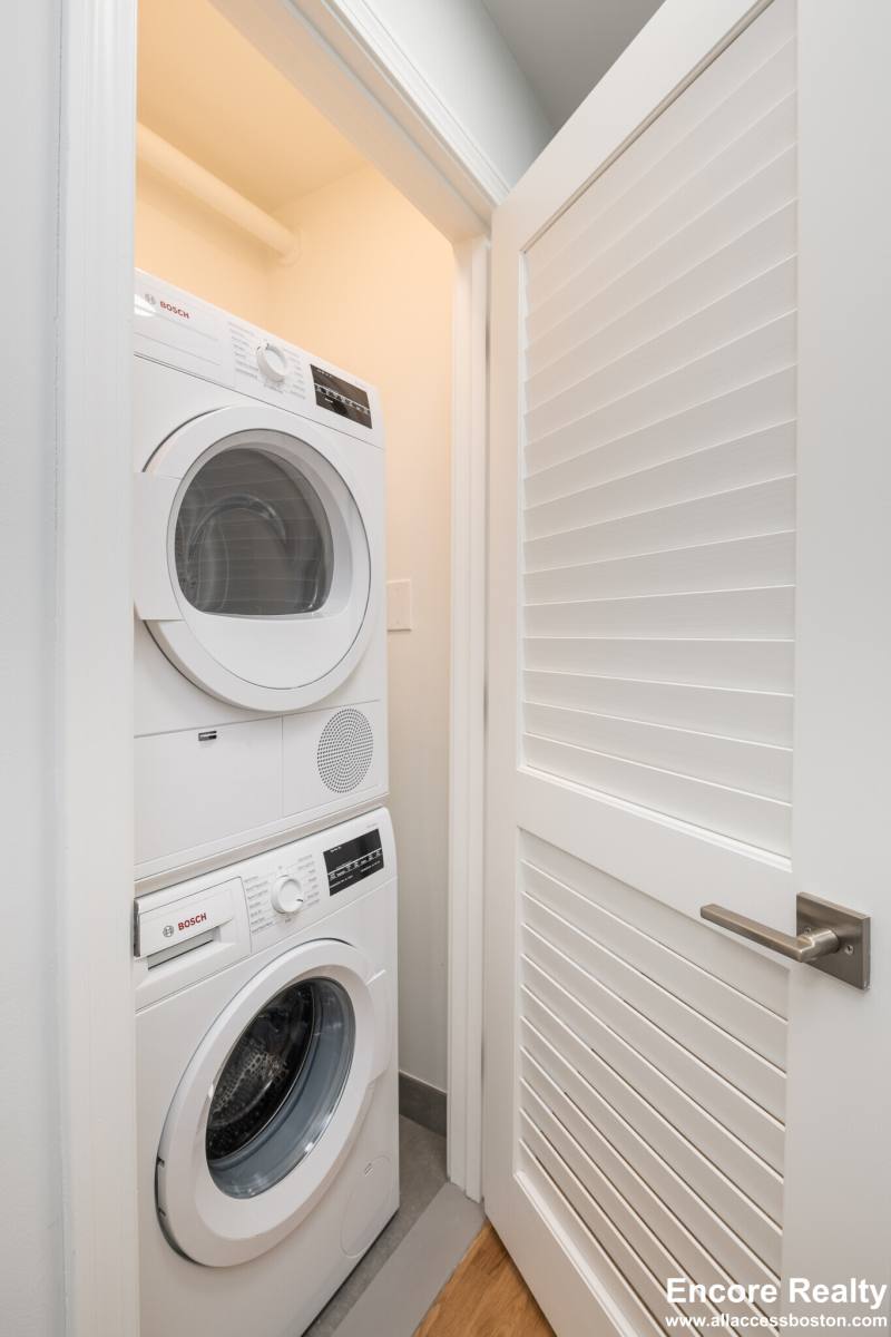 Apartment for rent at 1410 Columbia Rd #713J, South Boston, MA 02127
