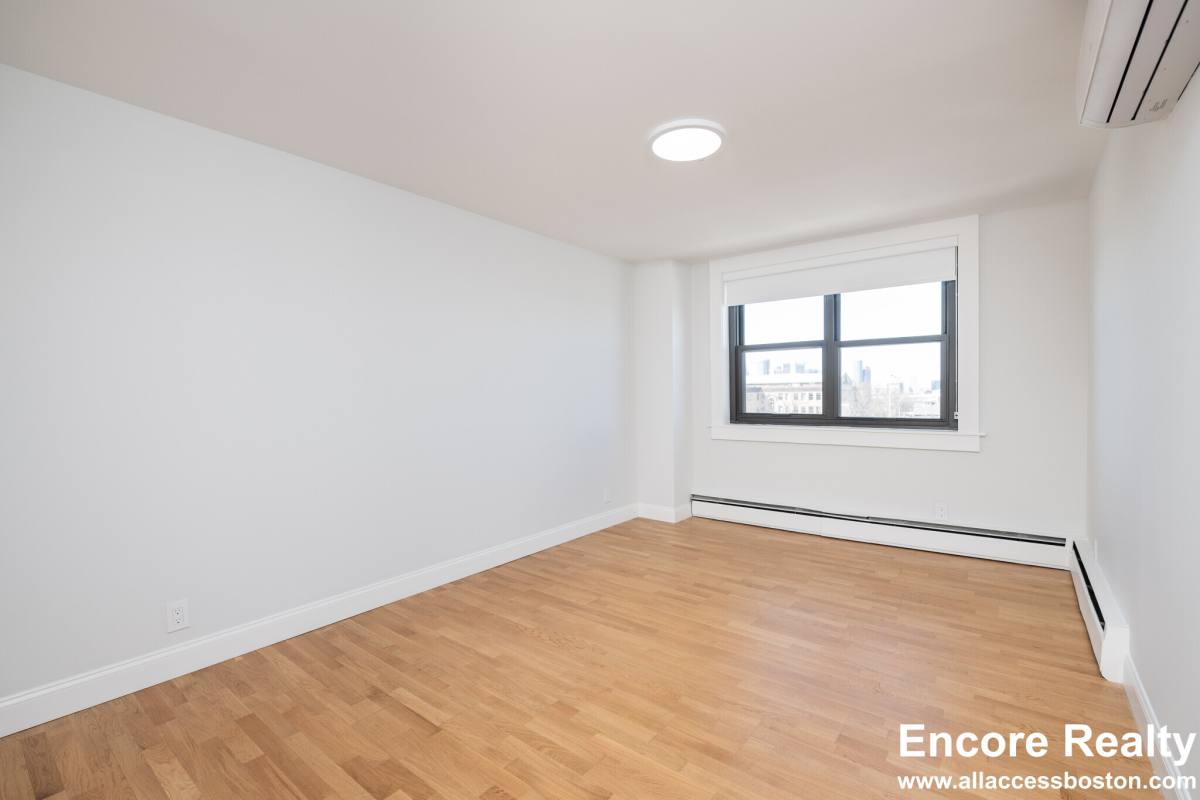Apartment for rent at 1410 Columbia Rd #713J, South Boston, MA 02127