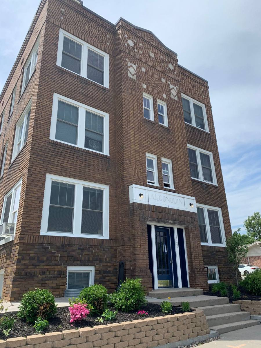 Apartment for rent at 1729 K St, Lincoln, NE 68508