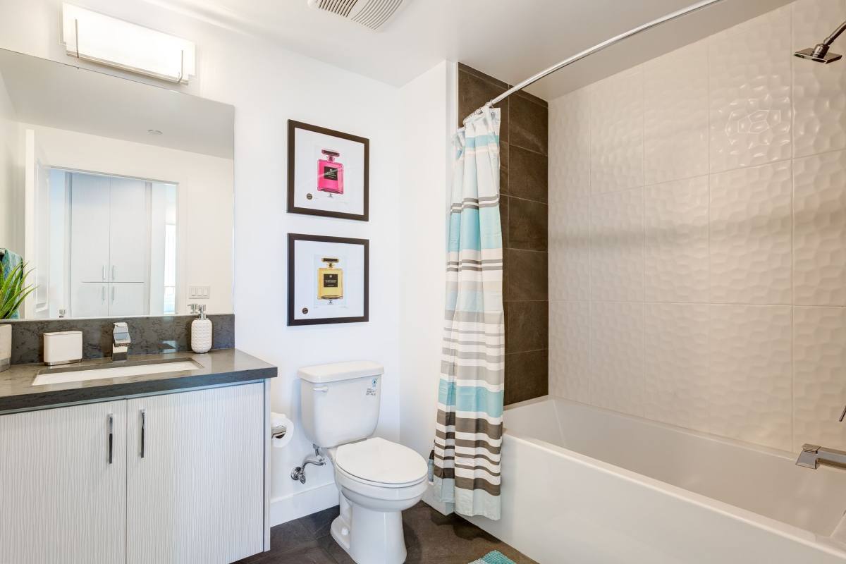 Apartment for rent at 5555 Bonner Ave, North Hollywood, CA 91601