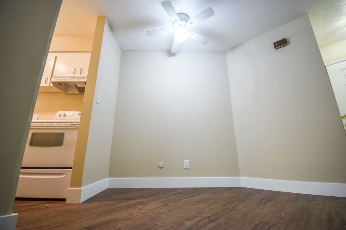 Apartment for rent at 3560 SW Vista Dr, Portland, OR 97225