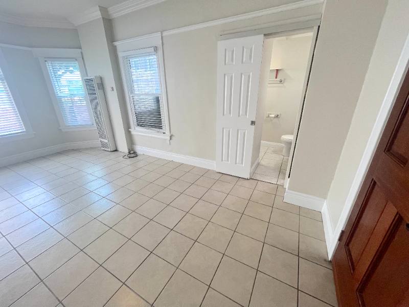 Apartment for rent at 744 Pine Ave #3, Long Beach, CA 90813