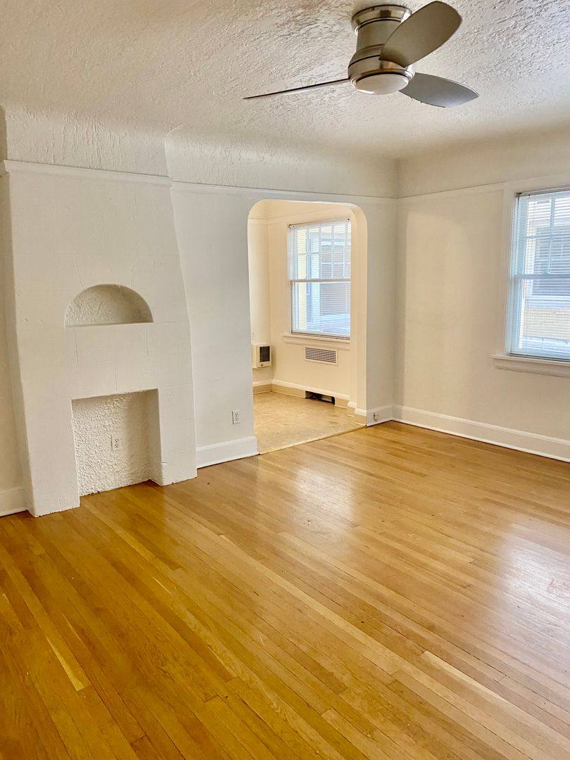 Apartment for rent at 2307 NW Hoyt St, Portland, OR 97210