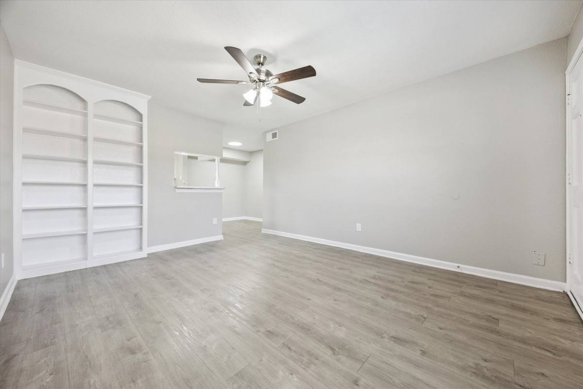 Apartment for rent at 3800 Sherwood Lane, Houston, TX 77092