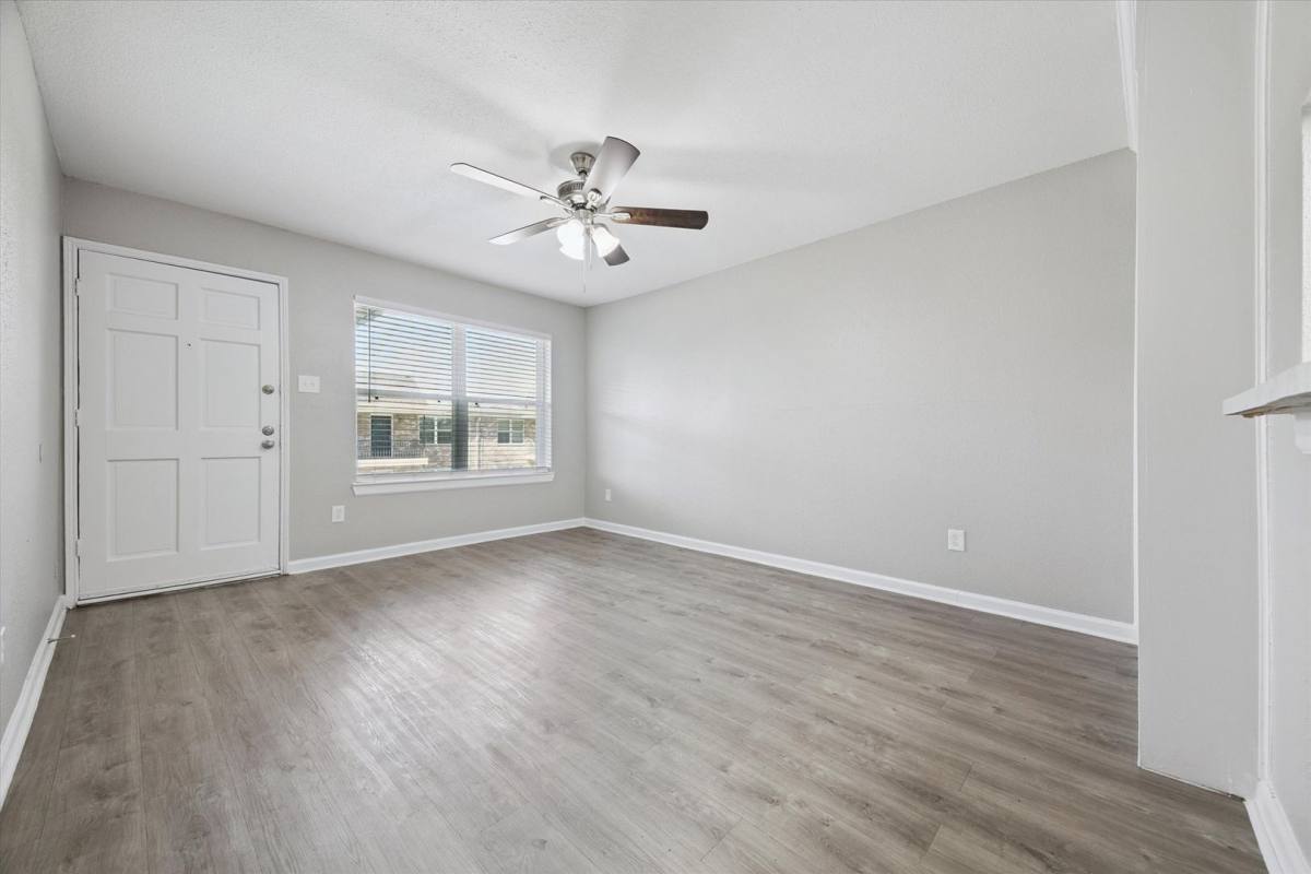 Apartment for rent at 3800 Sherwood Lane, Houston, TX 77092