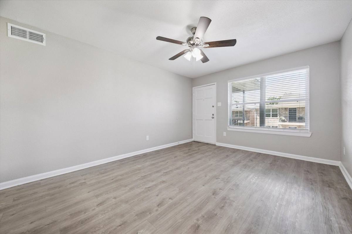 Apartment for rent at 3800 Sherwood Lane, Houston, TX 77092