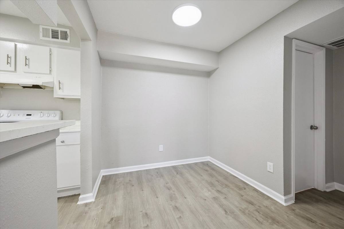 Apartment for rent at 3800 Sherwood Lane, Houston, TX 77092