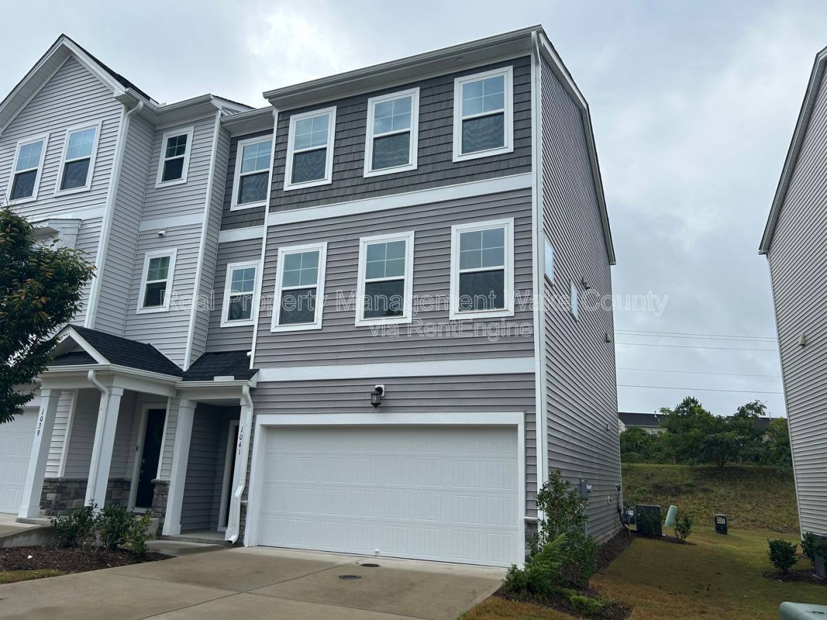 Townhouse for rent at 1041 Shoreside Dr, Durham, NC 27713