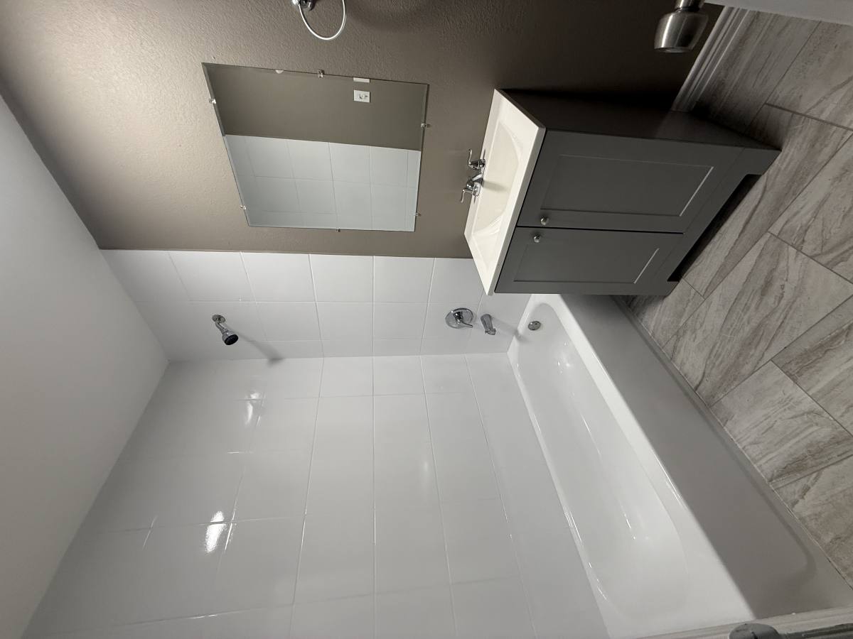 House for rent at 2002 Brackenridge St, Houston, TX 77026