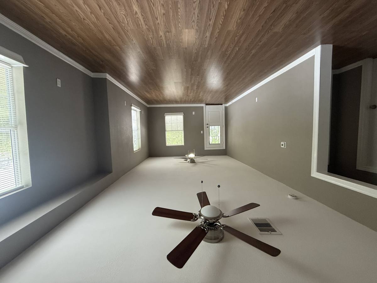 House for rent at 2002 Brackenridge St, Houston, TX 77026