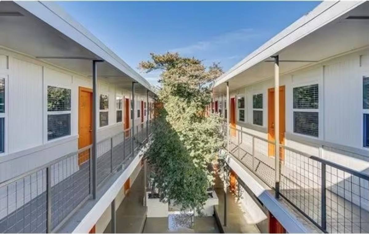 Apartment for rent at 4927 San Jacinto St #106, Dallas, TX 75206