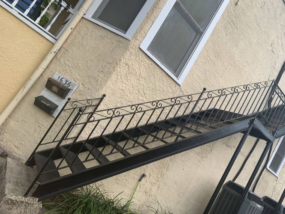 Apartment for rent at 1636 Peniston St, New Orleans, LA 70115