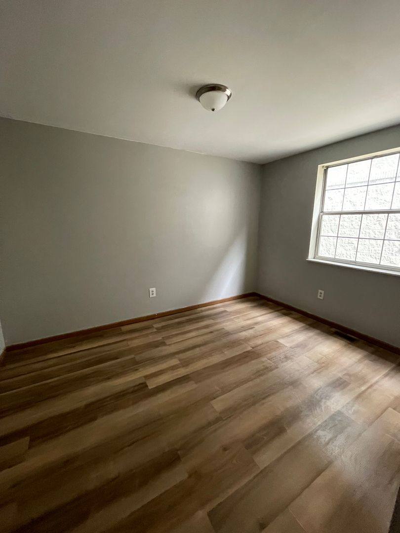 Apartment for rent at 2163 Indianola Ave, Columbus, OH 43201